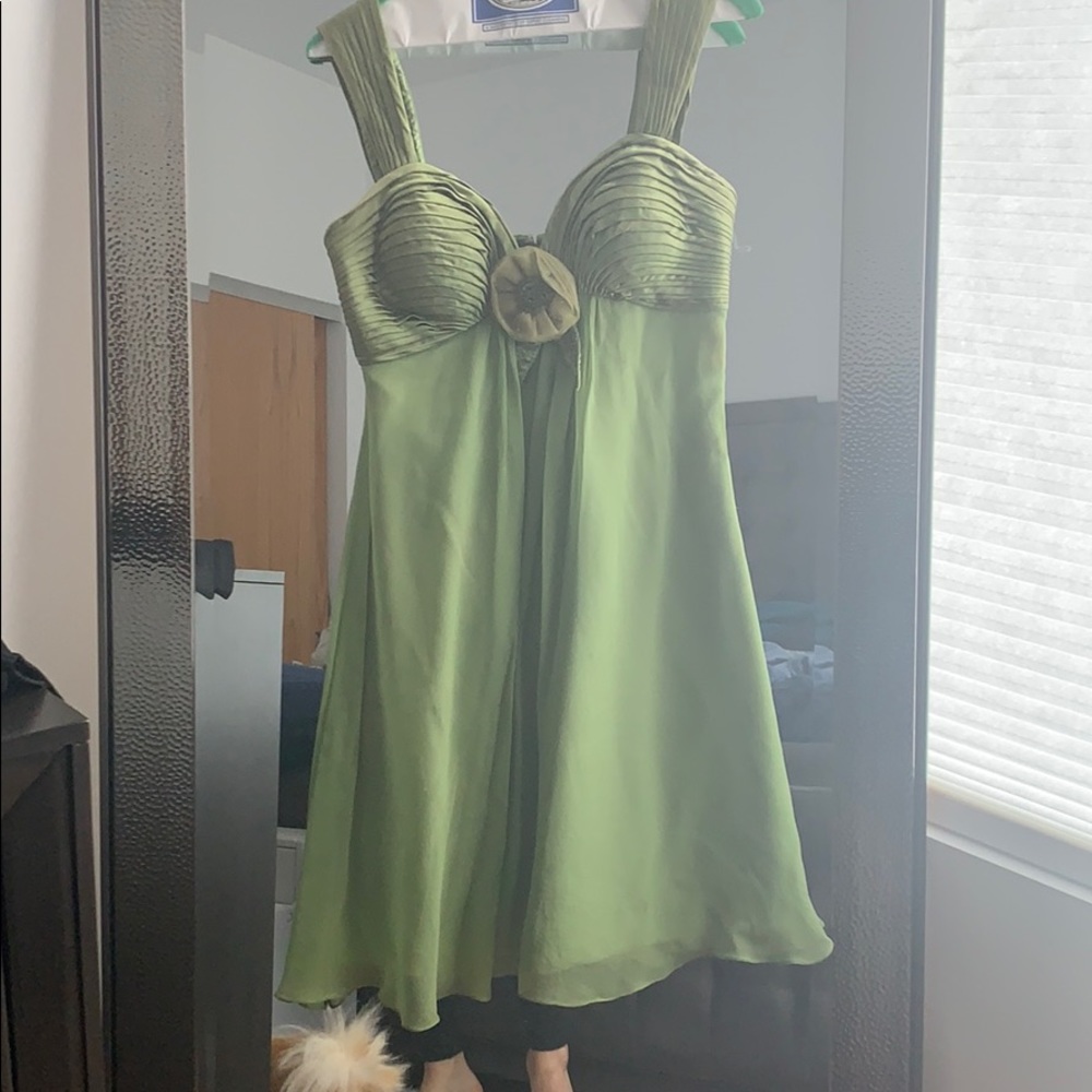 Green scala dress